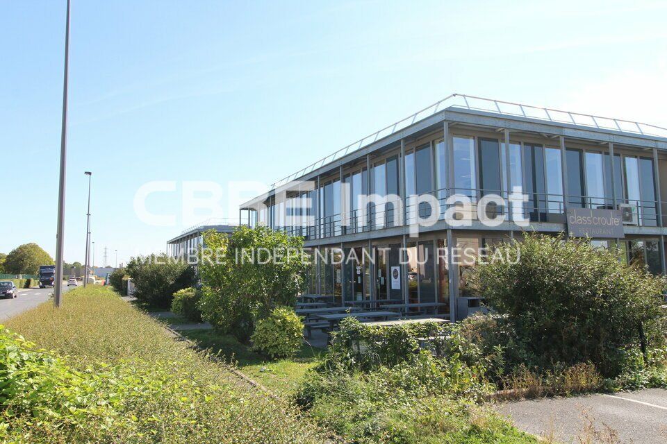 Secteur Farman, 110 m² de bureaux en location