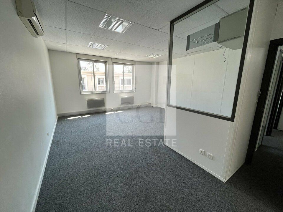 À LOUER – BUREAUX AMÉNAGÉS DE 127 À 291 m² – VILLEURBANNE