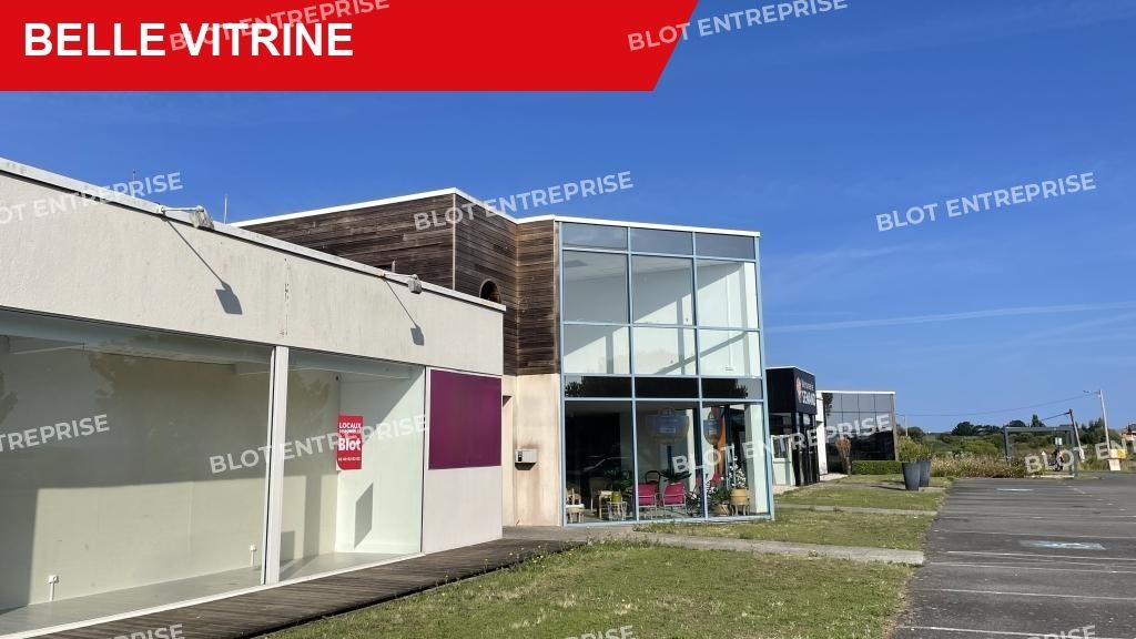 Location local commercial 157 m² non divisibles