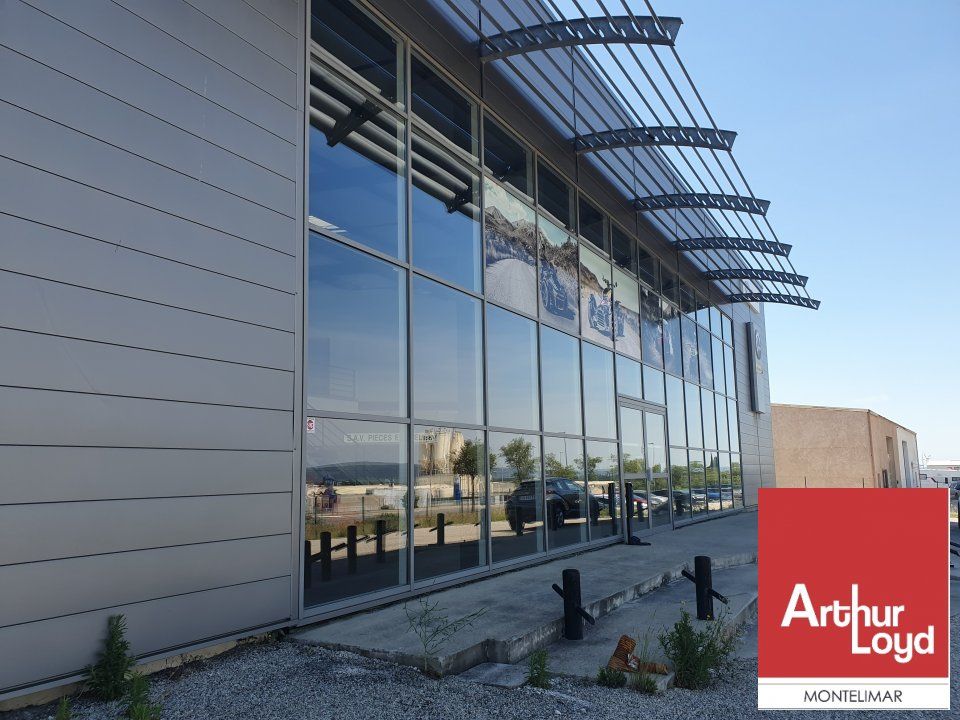 MONTELIMAR SUD - MALATAVERNE - A LOUER BATIMENT INDEPENDANT D'ENVIRON 1150 M2