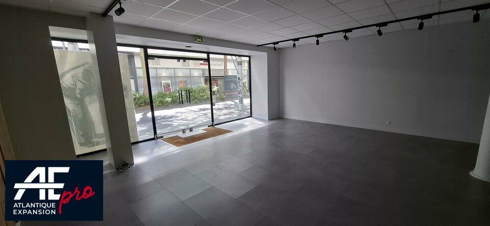 A LOUER LOCAL COMMERCIAL CENTRE VILLE DE SAINT NAZAIRE