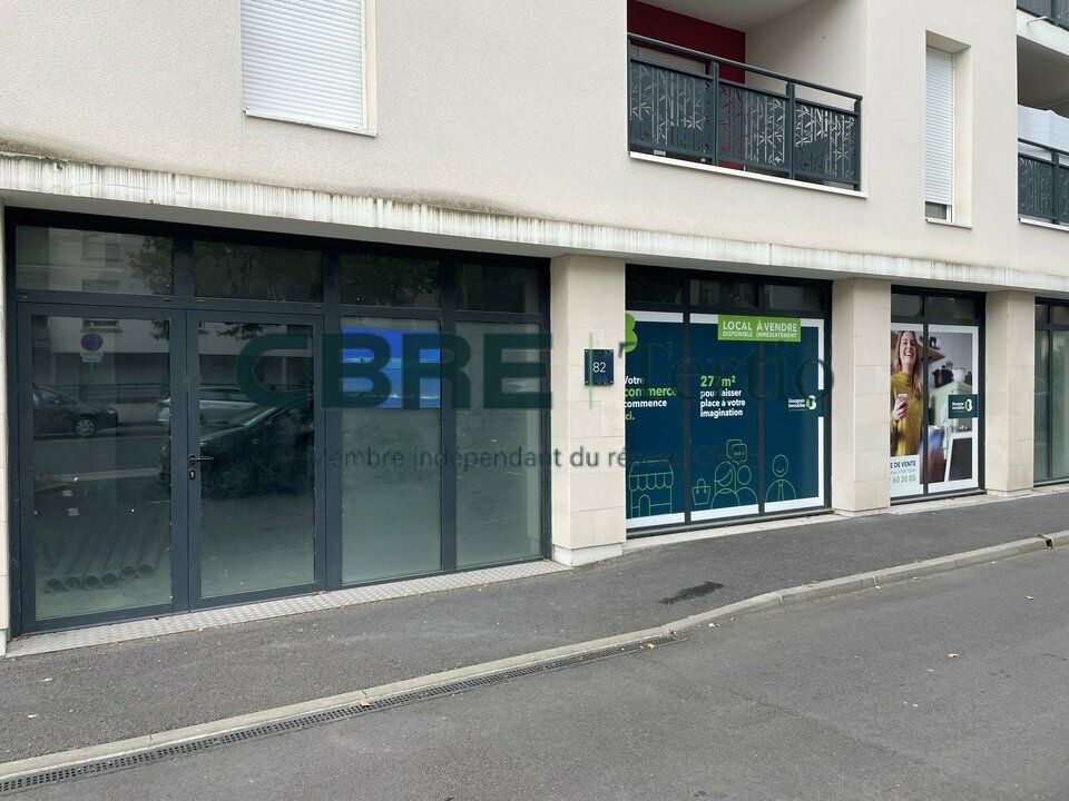 Vente local commercial 277 m² non divisibles