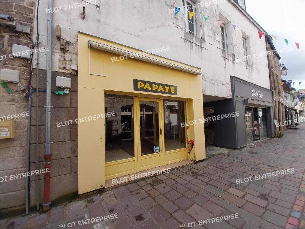 Location local commercial 90 m² non divisibles