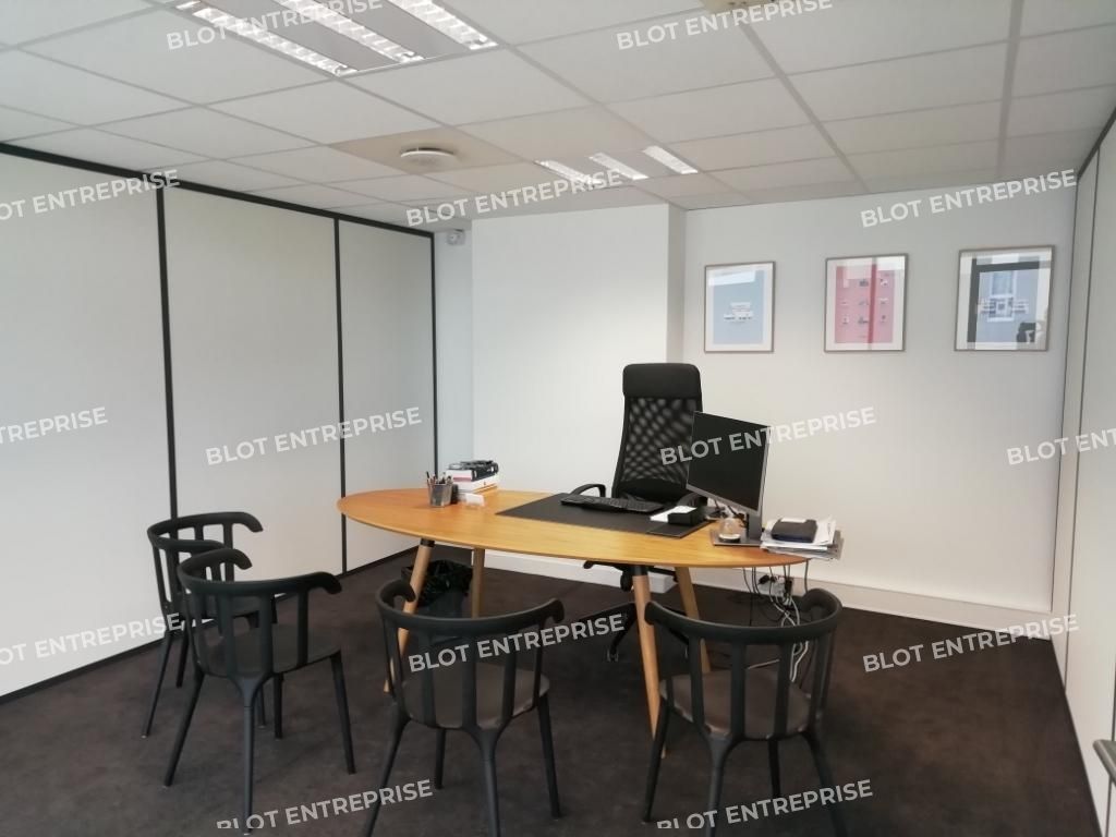 Location bureaux 110 m² non divisibles