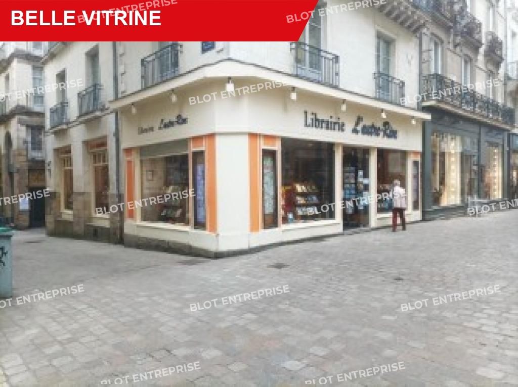 Location local commercial 83 m² non divisibles
