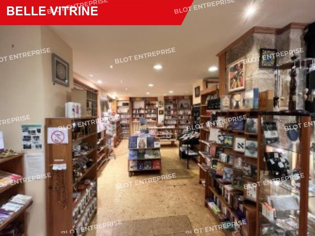 Location local commercial 83 m² non divisibles