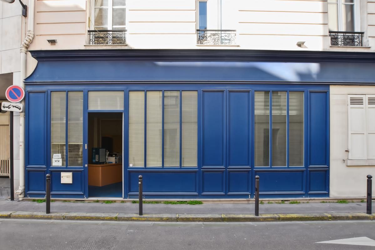 Location local commercial 74 m² non divisibles