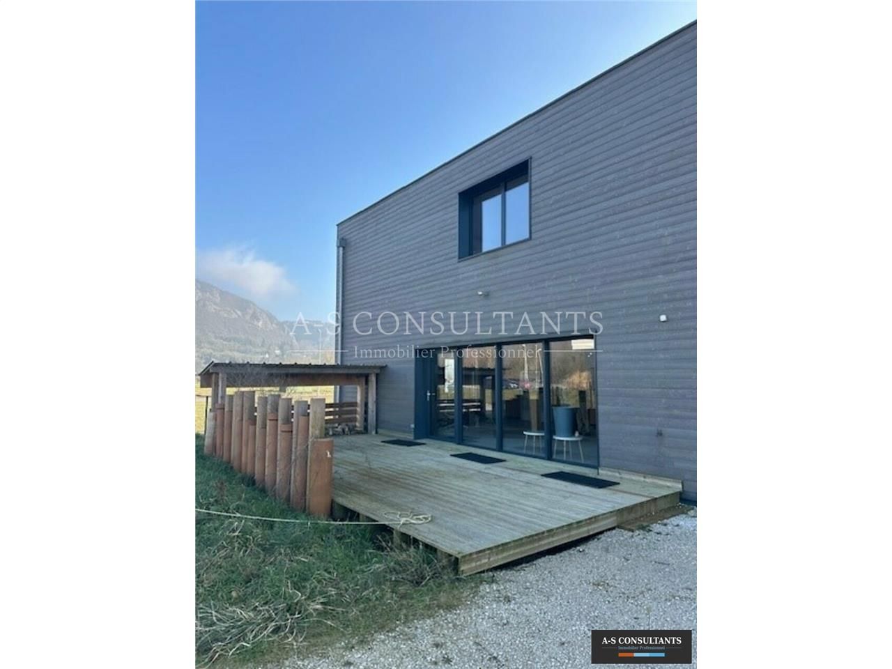 Vente entrepot 441 m² non divisibles