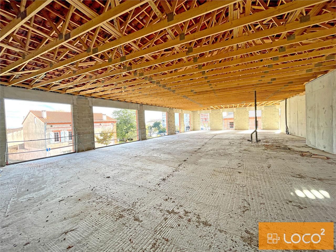 Vente bureaux 338.00 m² à RAMONVILLE SAINT AGNE