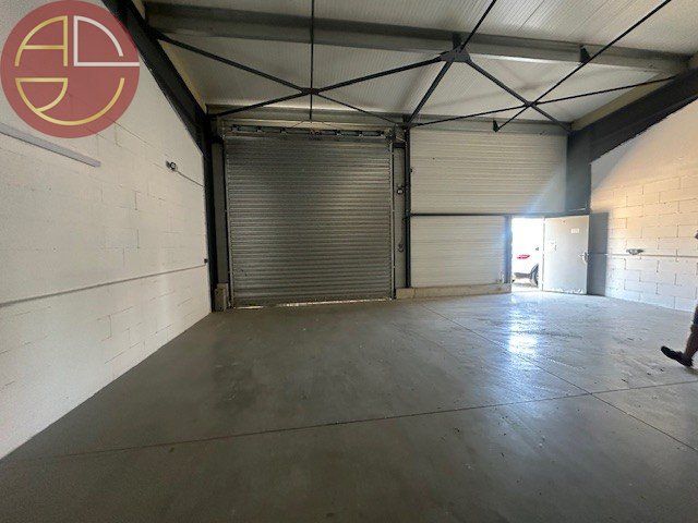 Location local 500 m² à L''UNION