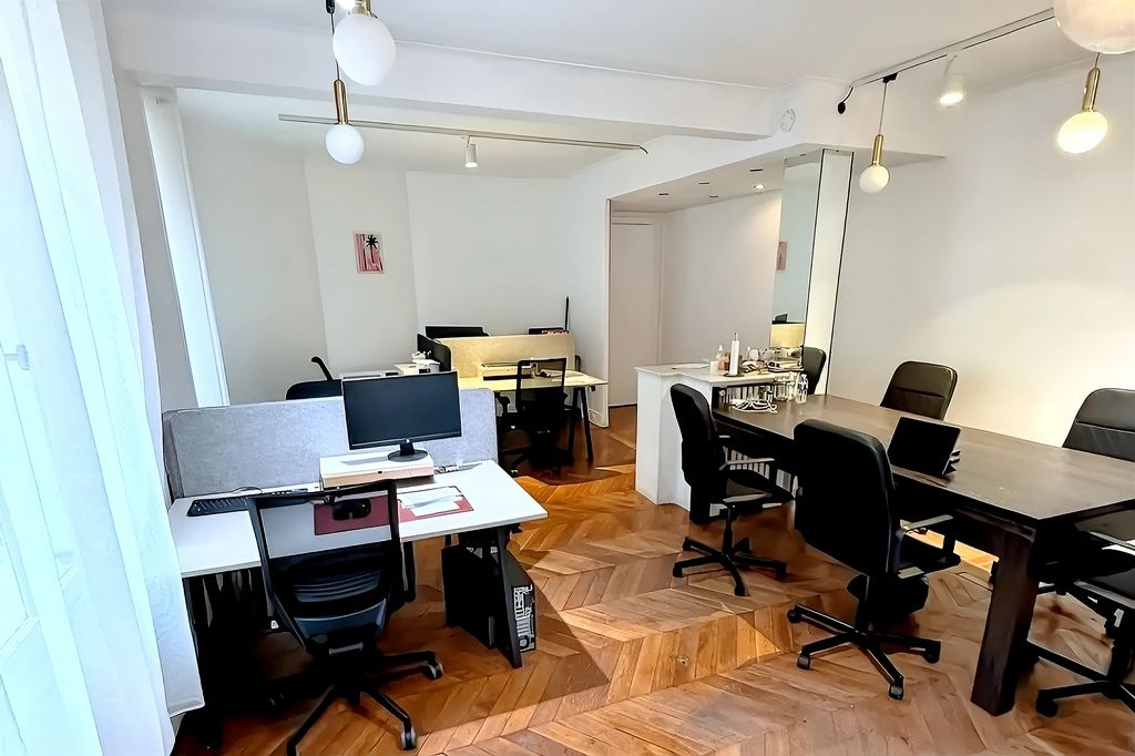 Location bureaux 80 m² non divisibles