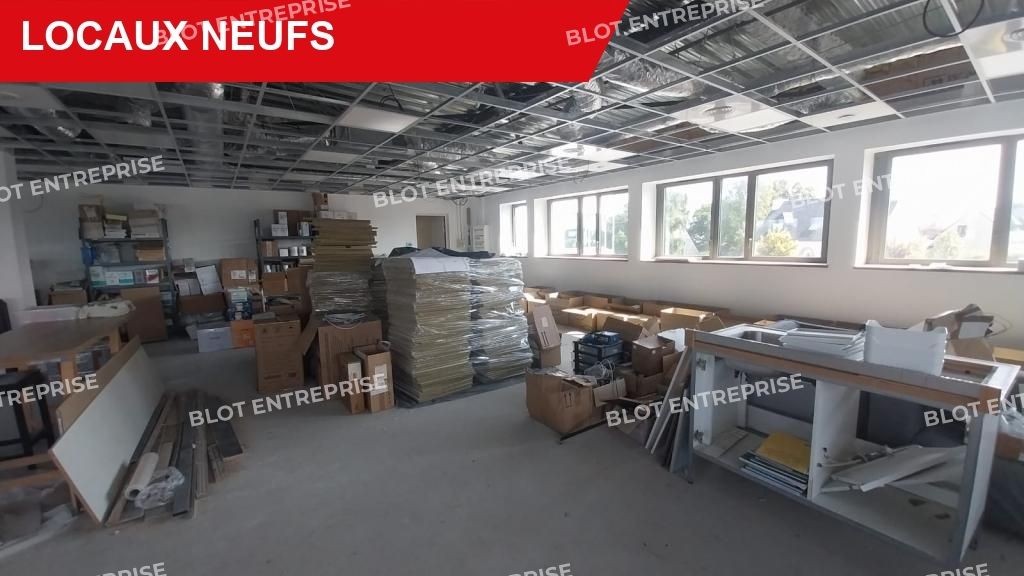 Location bureaux 90 m² non divisibles