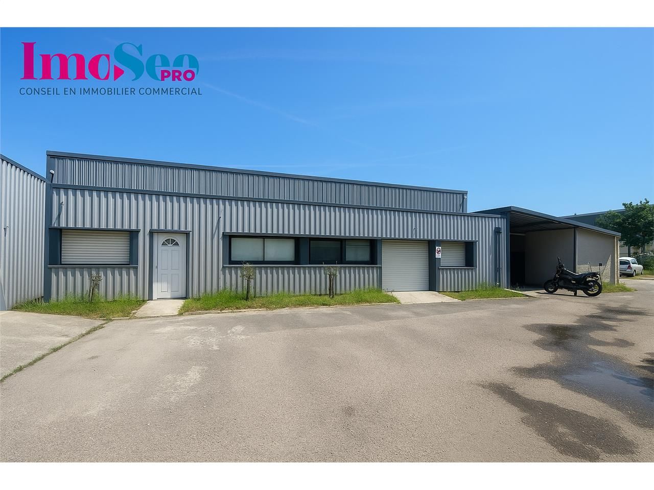 Location local 70.00 m² à CARBON BLANC