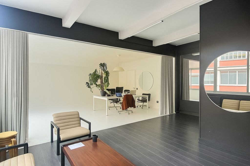 Location bureaux 120 m² divisibles à partir de 60 m²