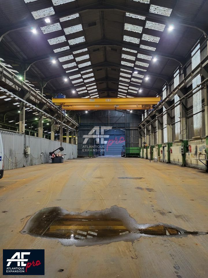 Vente local d''activites 3140 m² non divisibles