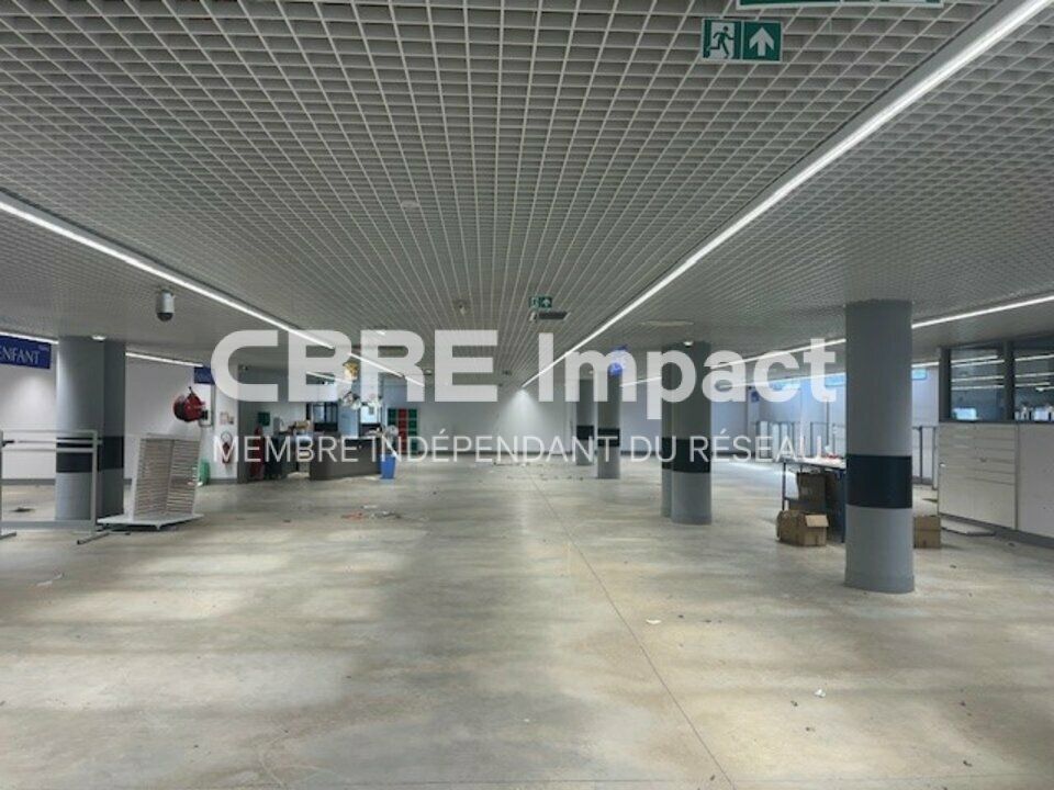 Local Commercial - Centre-ville de Reims d'une surface de 1 633 m²