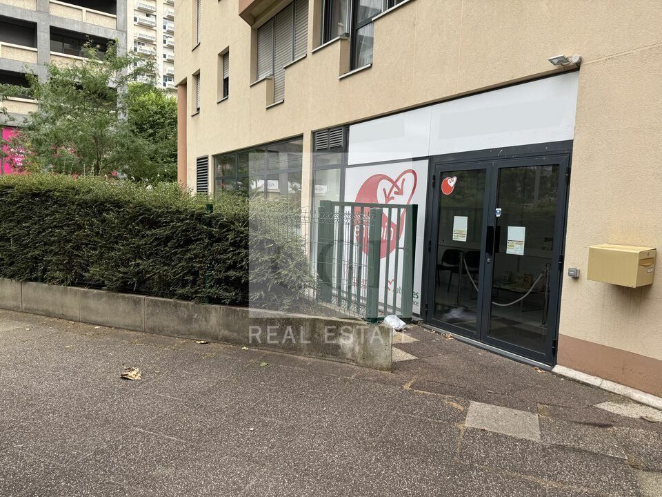Location bureaux 124 m² non divisibles