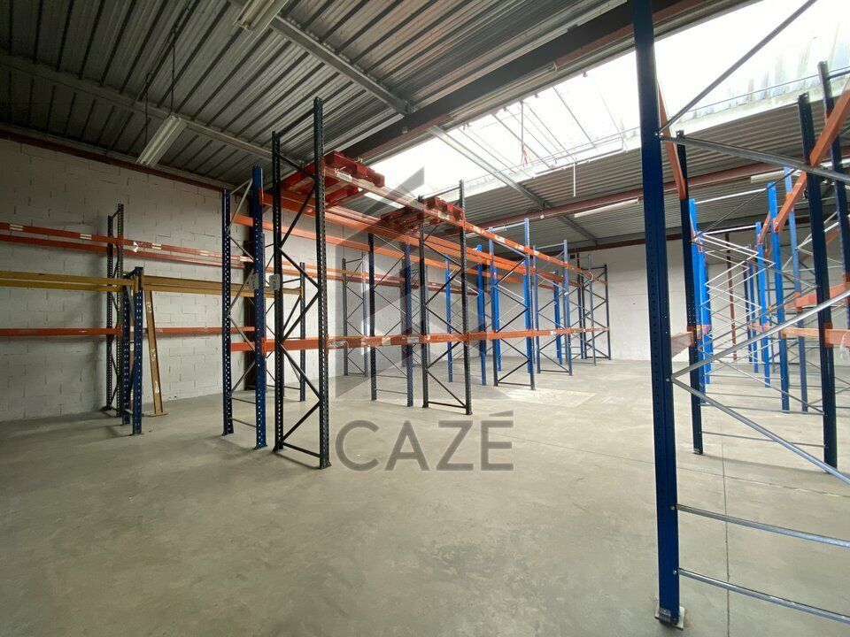 Location local d''activites 365 m² non divisibles
