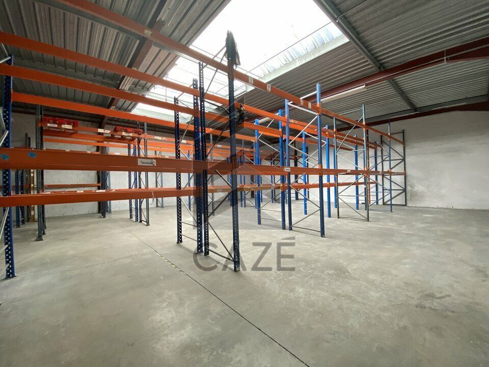 LOCAL D'ACTIVITE PROCHE ROCADE 