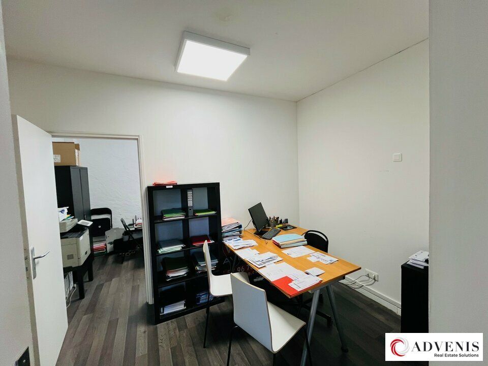 local à vendre - 54 M² - Axe passant 