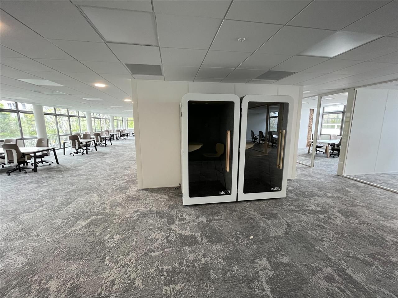 Location bureaux 695 m² non divisibles