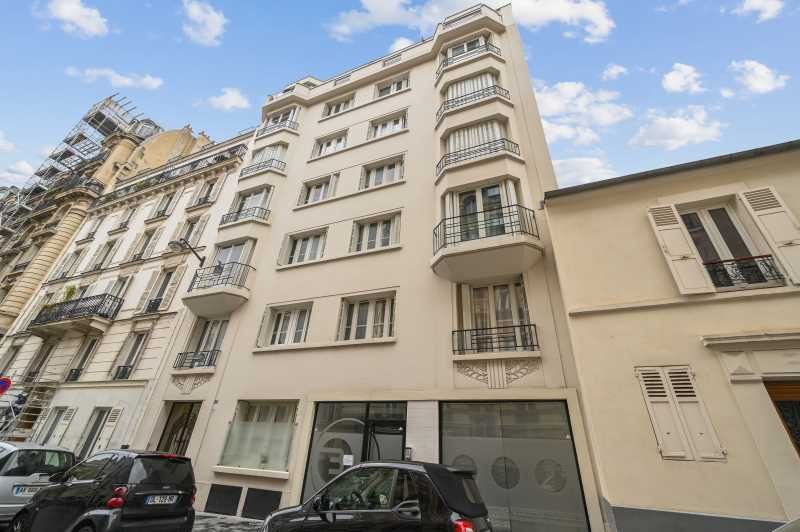 Location bureaux 385 m² non divisibles