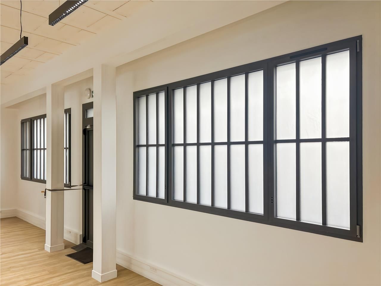 Vente bureaux 241 m² non divisibles