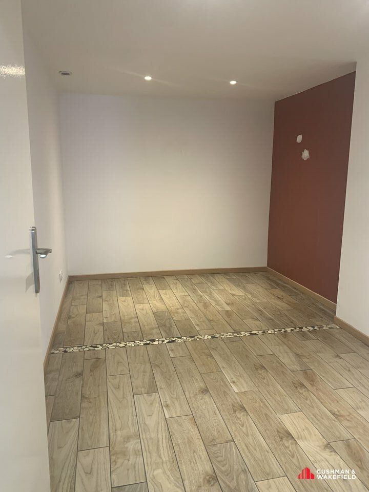 À LOUER – Local professionnel 90 m² – Hypercentre Le Bouscat