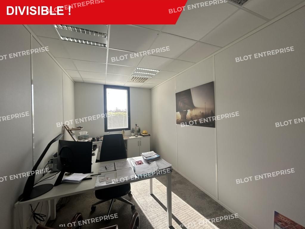 Location bureaux 74 m² non divisibles