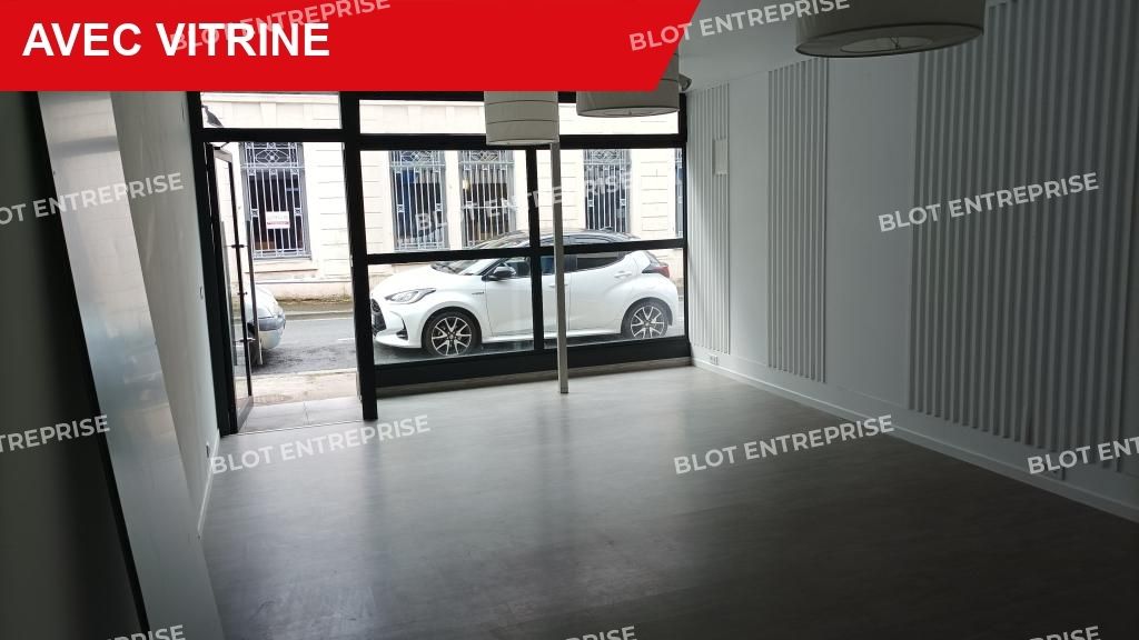 Location local commercial 52 m² non divisibles