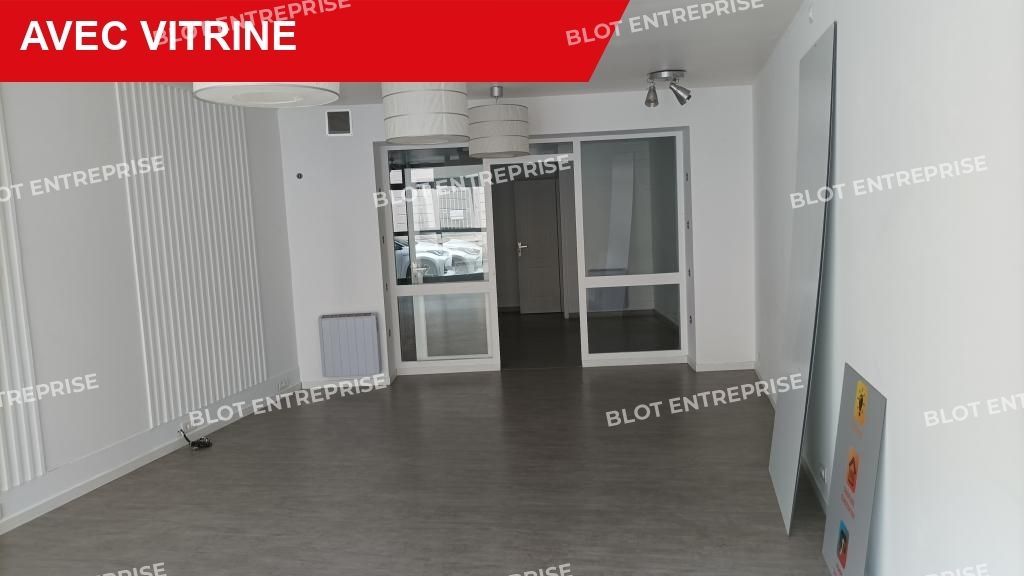Location local commercial 52 m² non divisibles