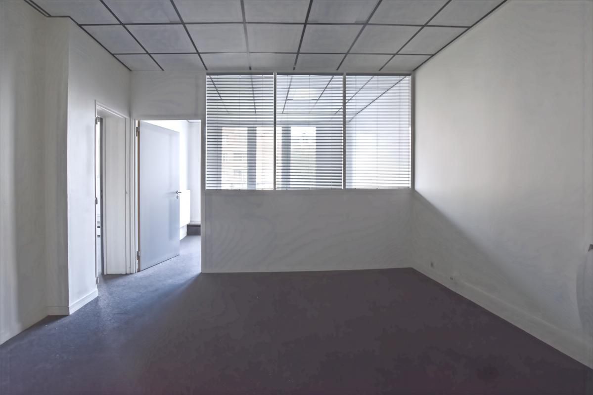 Location bureaux 181 m² non divisibles