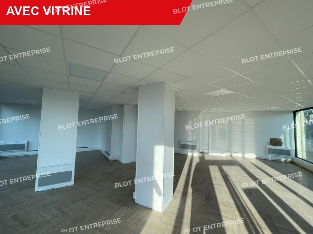 Location bureaux 95 m² non divisibles