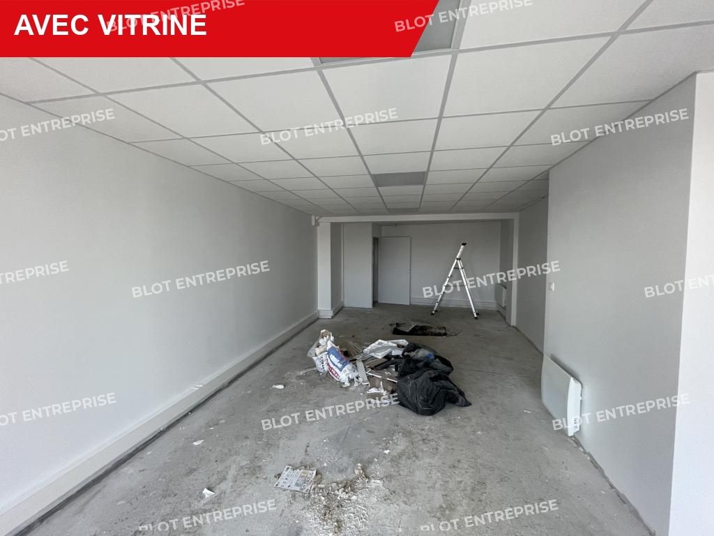 Location bureaux 60 m² non divisibles