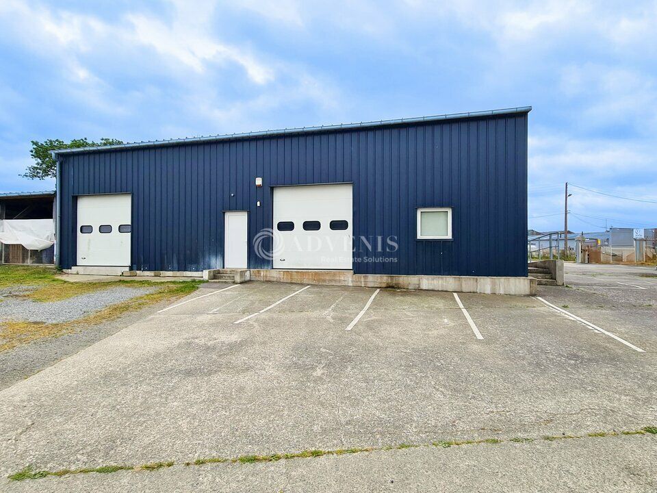 Location local d''activites 195 m² non divisibles