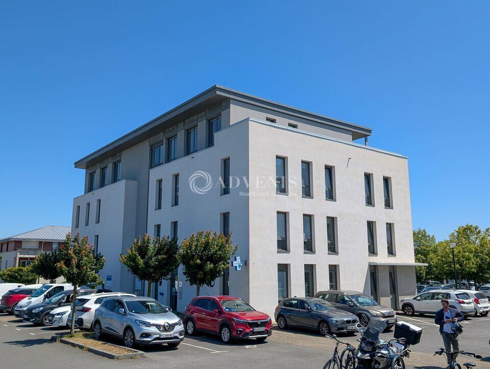 Location bureaux 54 m² non divisibles