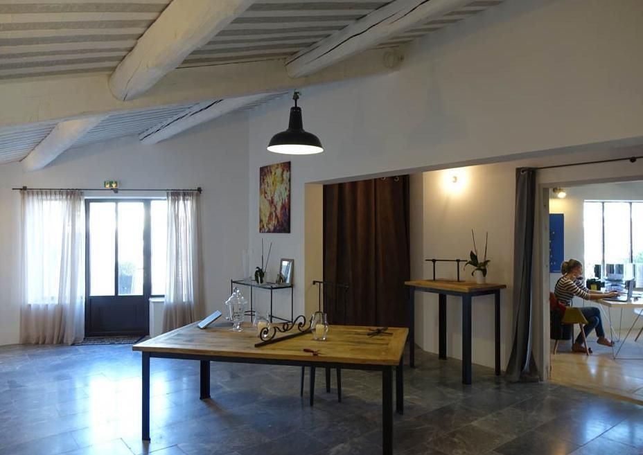 Location bureaux 136 m² divisibles à partir de 42 m²