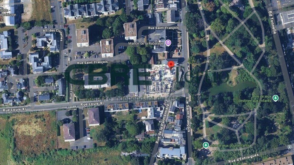 A VENDRE - La Riche / Local commercial neuf