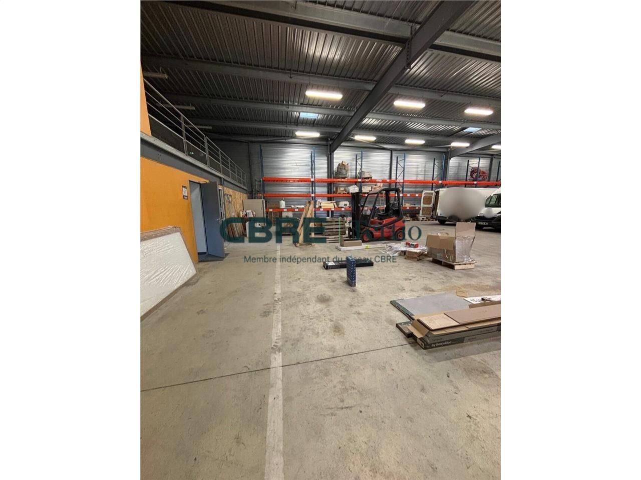 Local d'activité + Terrain  