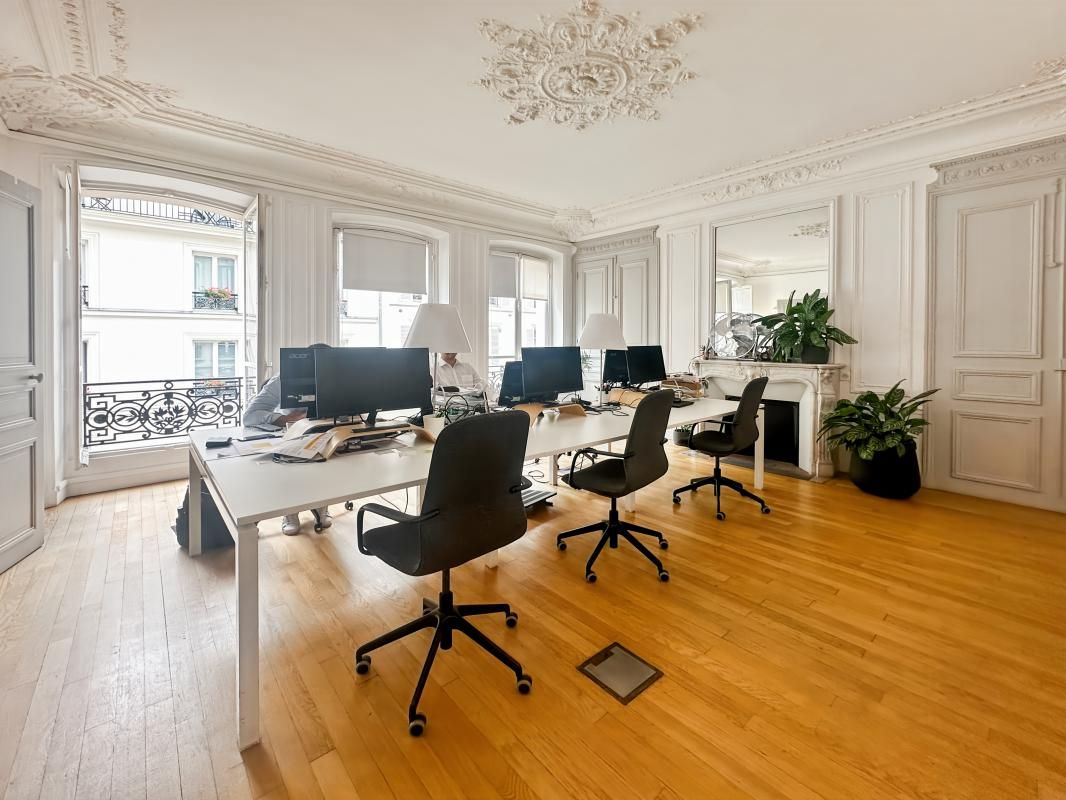 Location bureaux 152 m² non divisibles