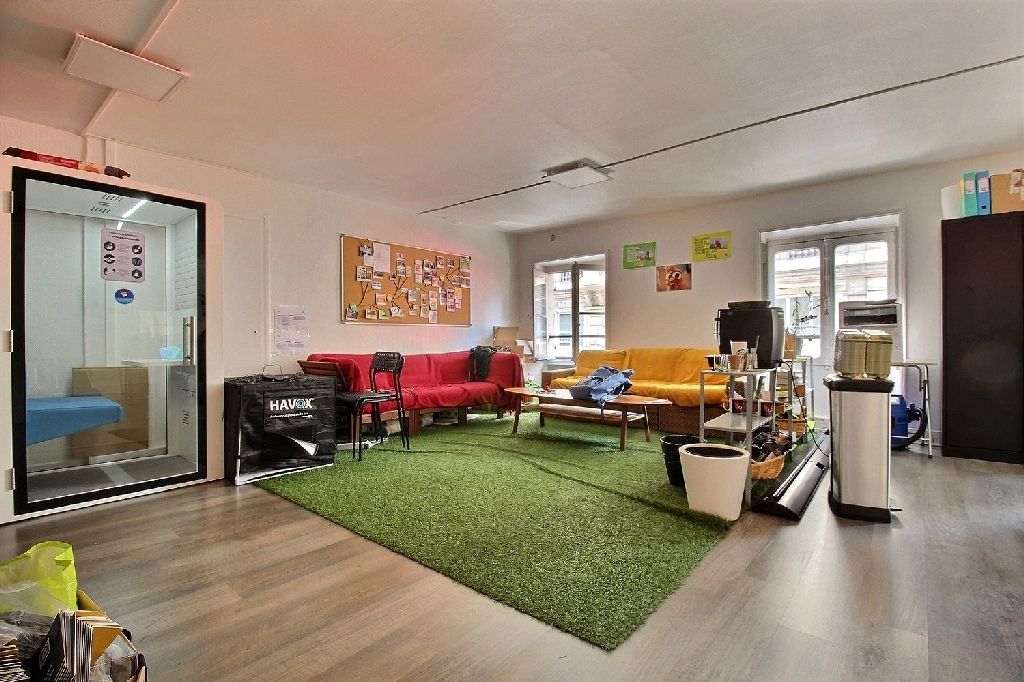 Location bureaux 98 m² non divisibles