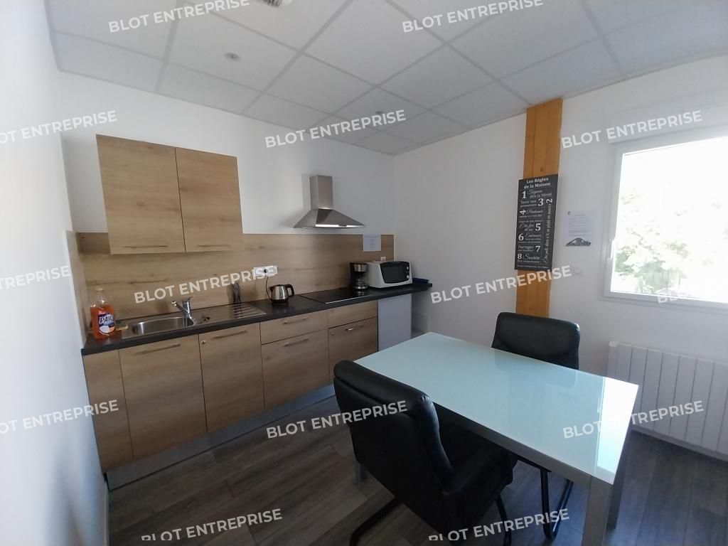 Location bureaux 85 m² non divisibles