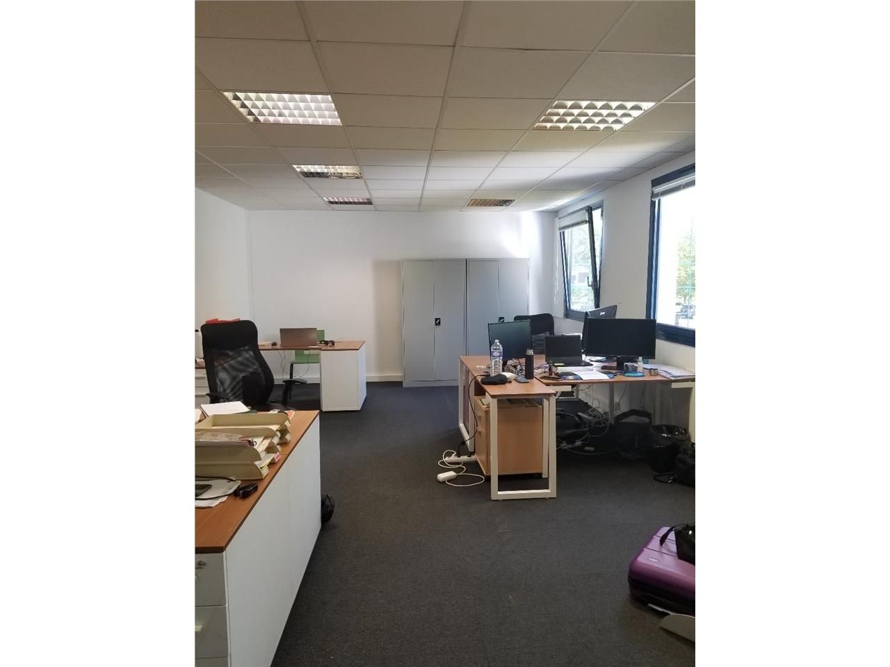 Location bureau - 74 m²