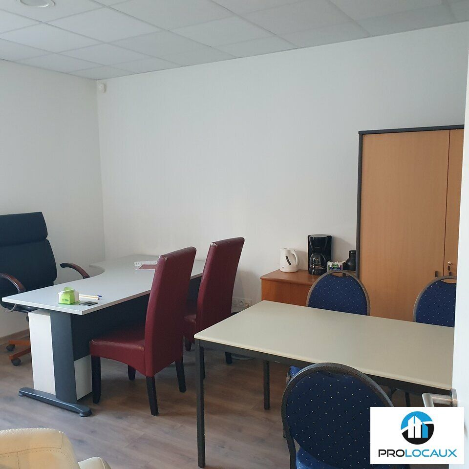 Location bureaux 50 m² non divisibles