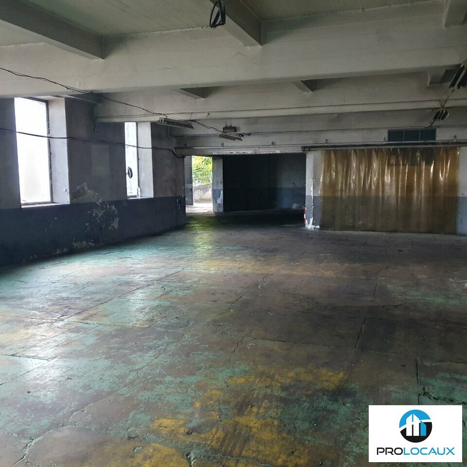 Location local d''activites 1000 m² non divisibles