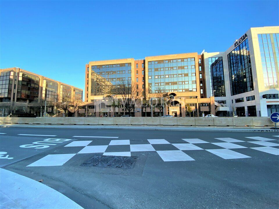 Location bureaux 1092 m² divisibles à partir de 112 m²
