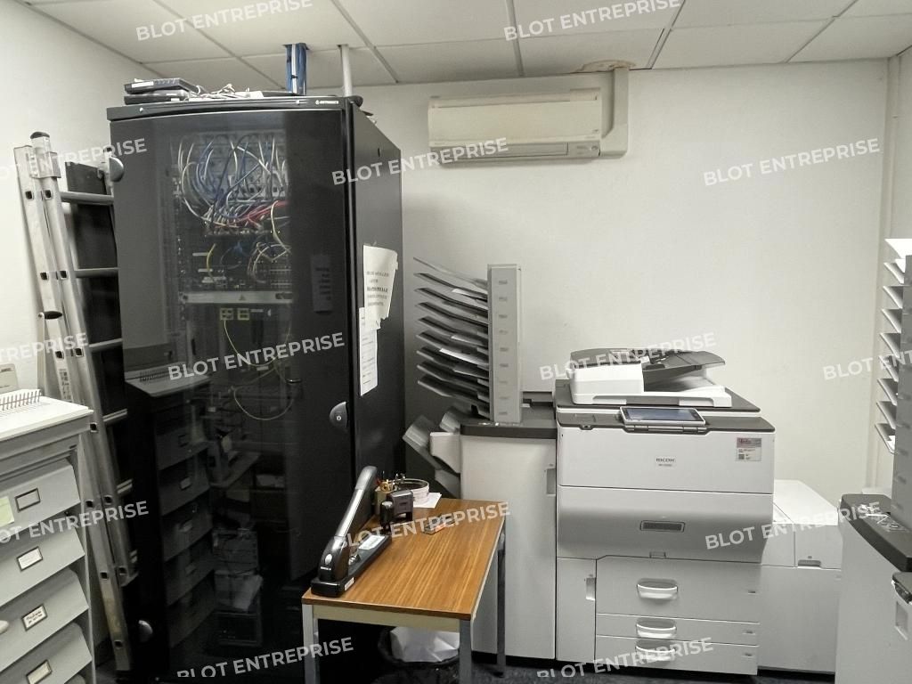 Vente bureaux 202 m² non divisibles