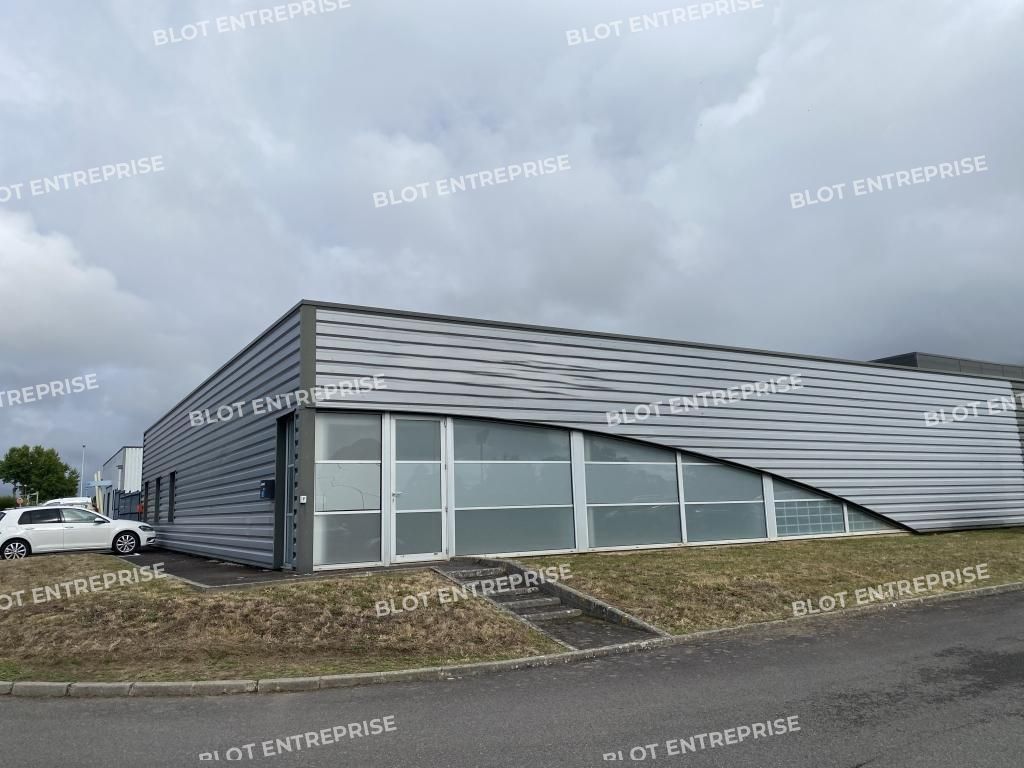 Location local commercial 375 m² non divisibles