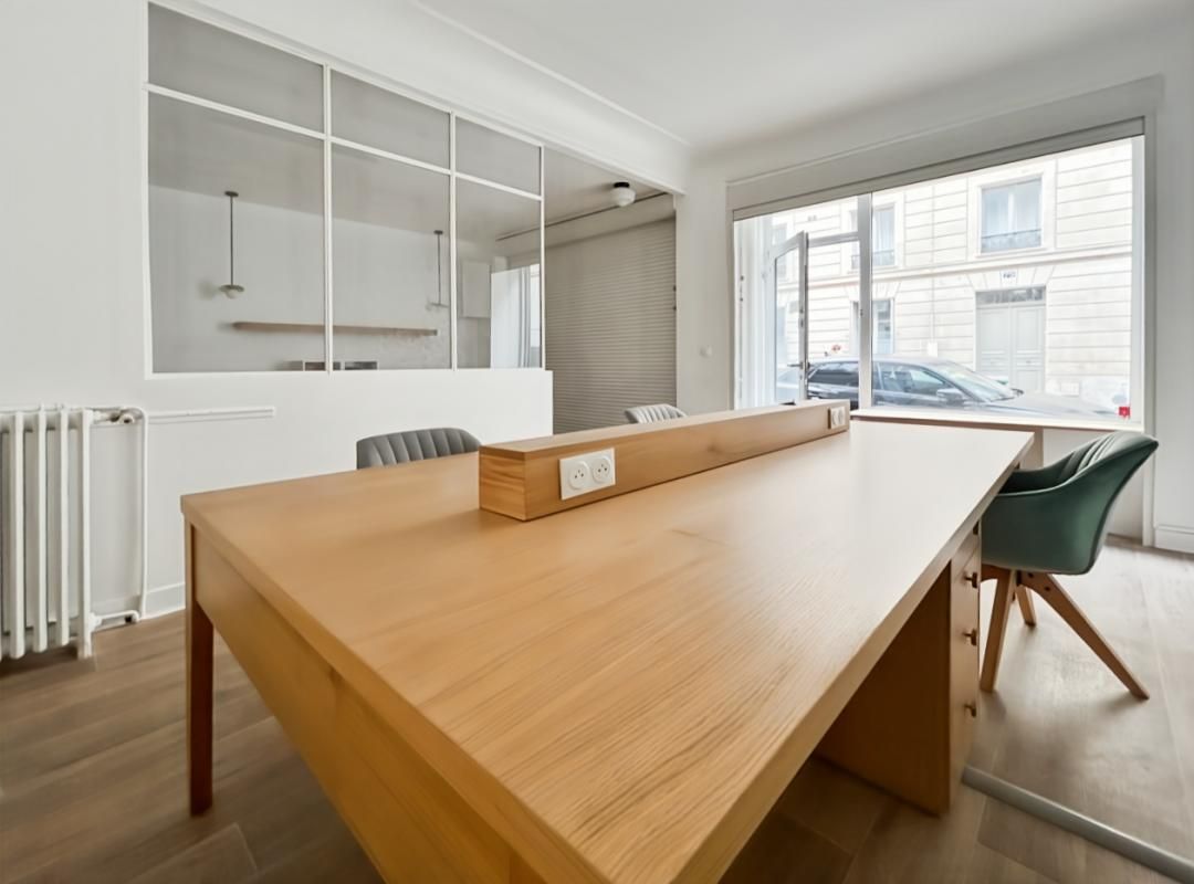 Location bureaux 68 m² non divisibles