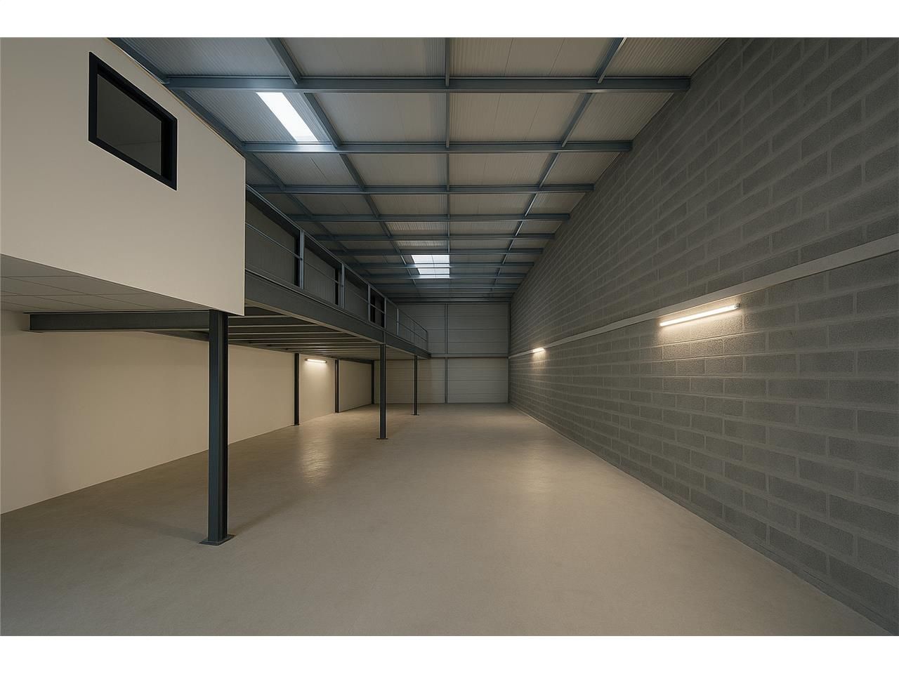 Location local 397.00 m² à MERIGNAC